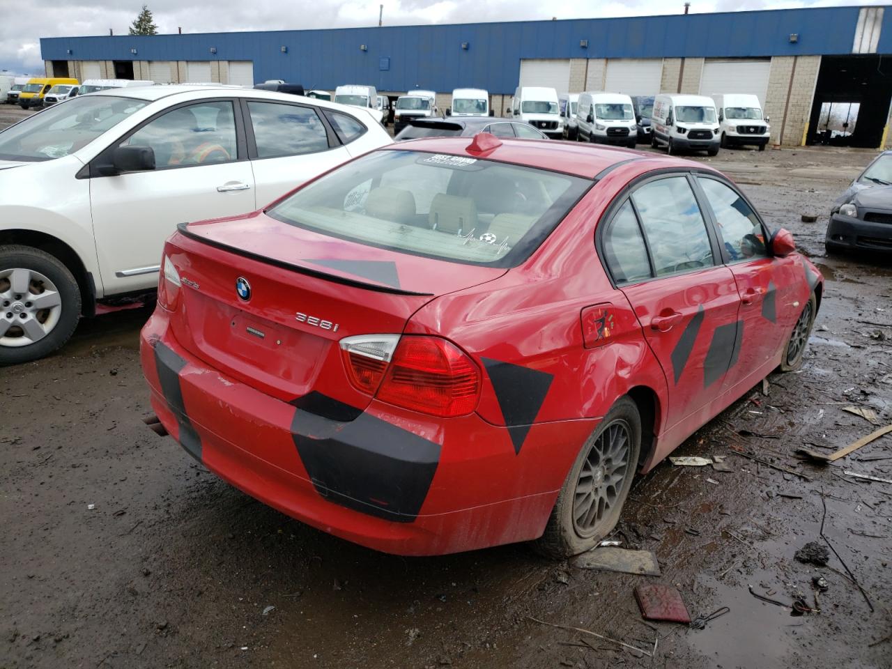 Photo 4 from auction – 2007 BMW 328 I with VIN WBAVA37557NL16820