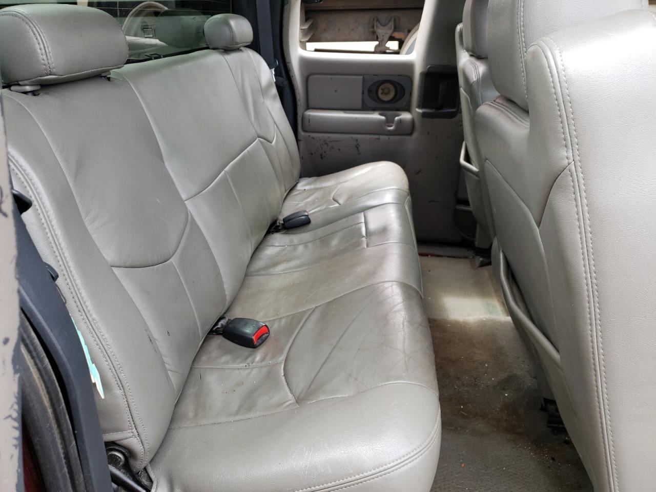 Photo 6 from auction – 2002 CHEVROLET SILVERADO with VIN 2GCEK19TX21352383