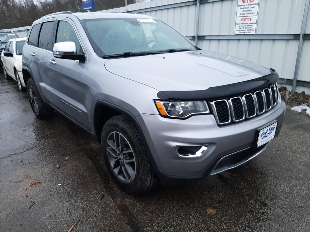 JEEP GRAND CHER 2017 with VIN 1C4RJFBG6HC746254 - Photo from auction