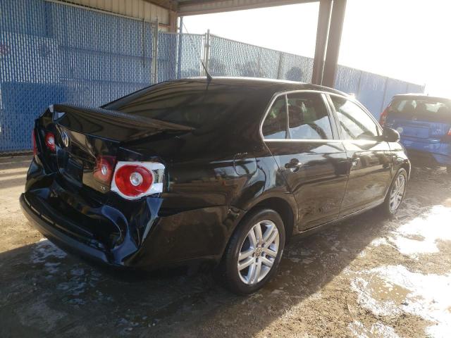 Photo 4 from auction – 2007 VOLKSWAGEN JETTA WOLF with VIN 3VWEF71K47M069114