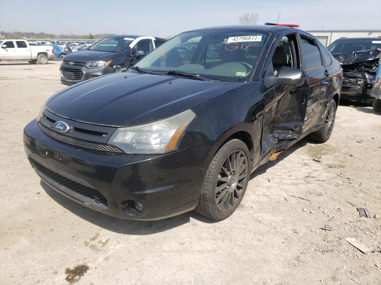 Photo 2 from auction – 2011 FORD FOCUS SES with VIN 1FAHP3GN4BW126952