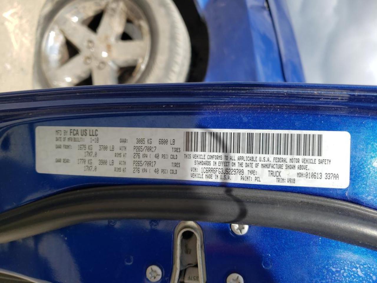Photo 10 from auction – 2018 RAM 1500 ST with VIN 1C6RR6FG3JS229709