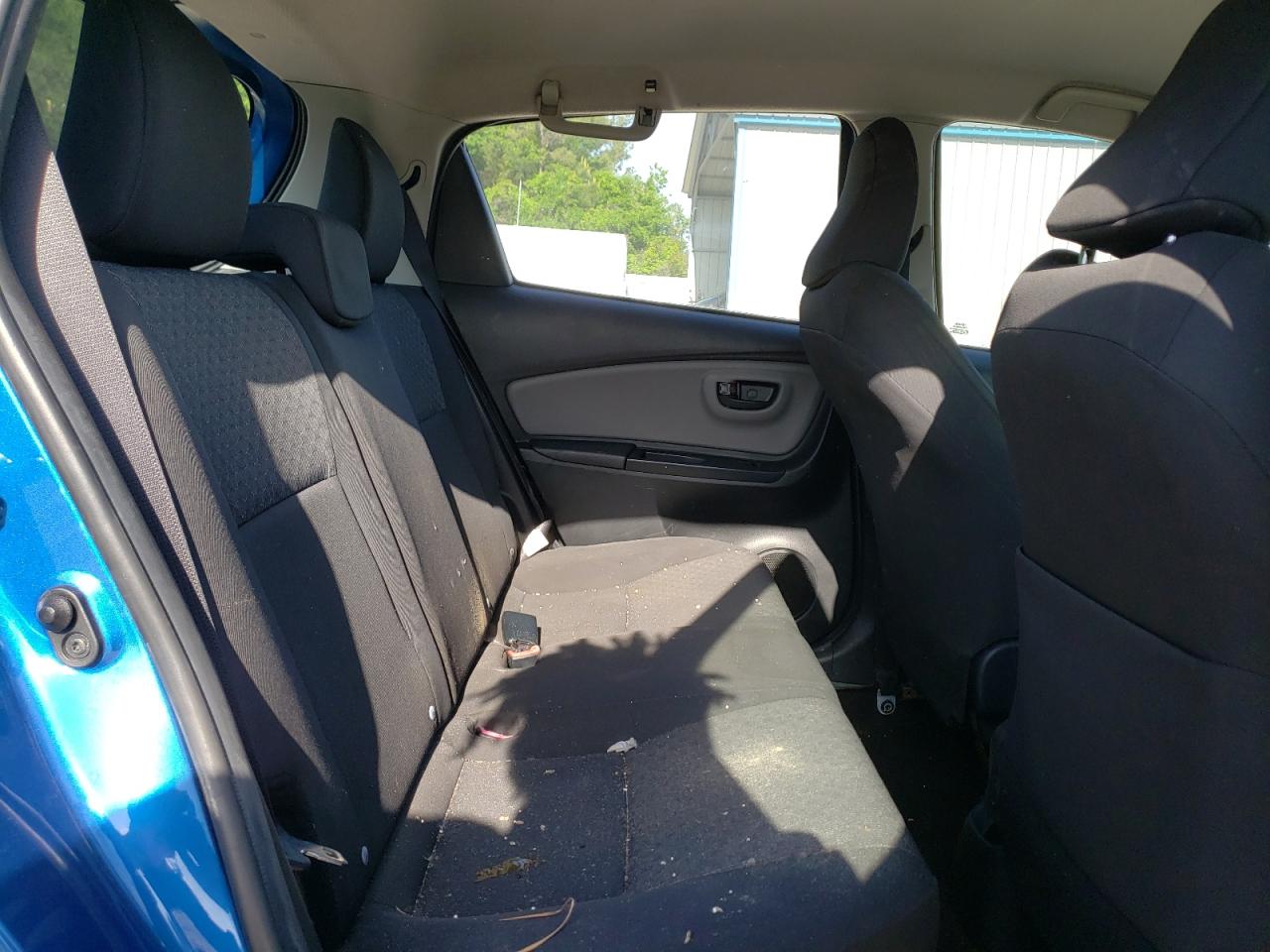 Photo 6 from auction – 2015 TOYOTA YARIS with VIN VNKKTUD38FA024598