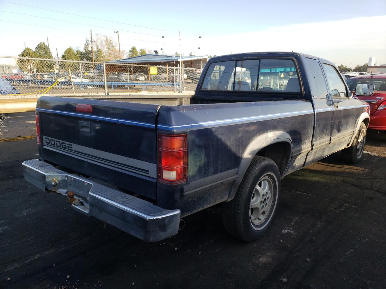 Photo 4 from auction – 1995 DODGE DAKOTA with VIN 1B7GL23X3SS106251