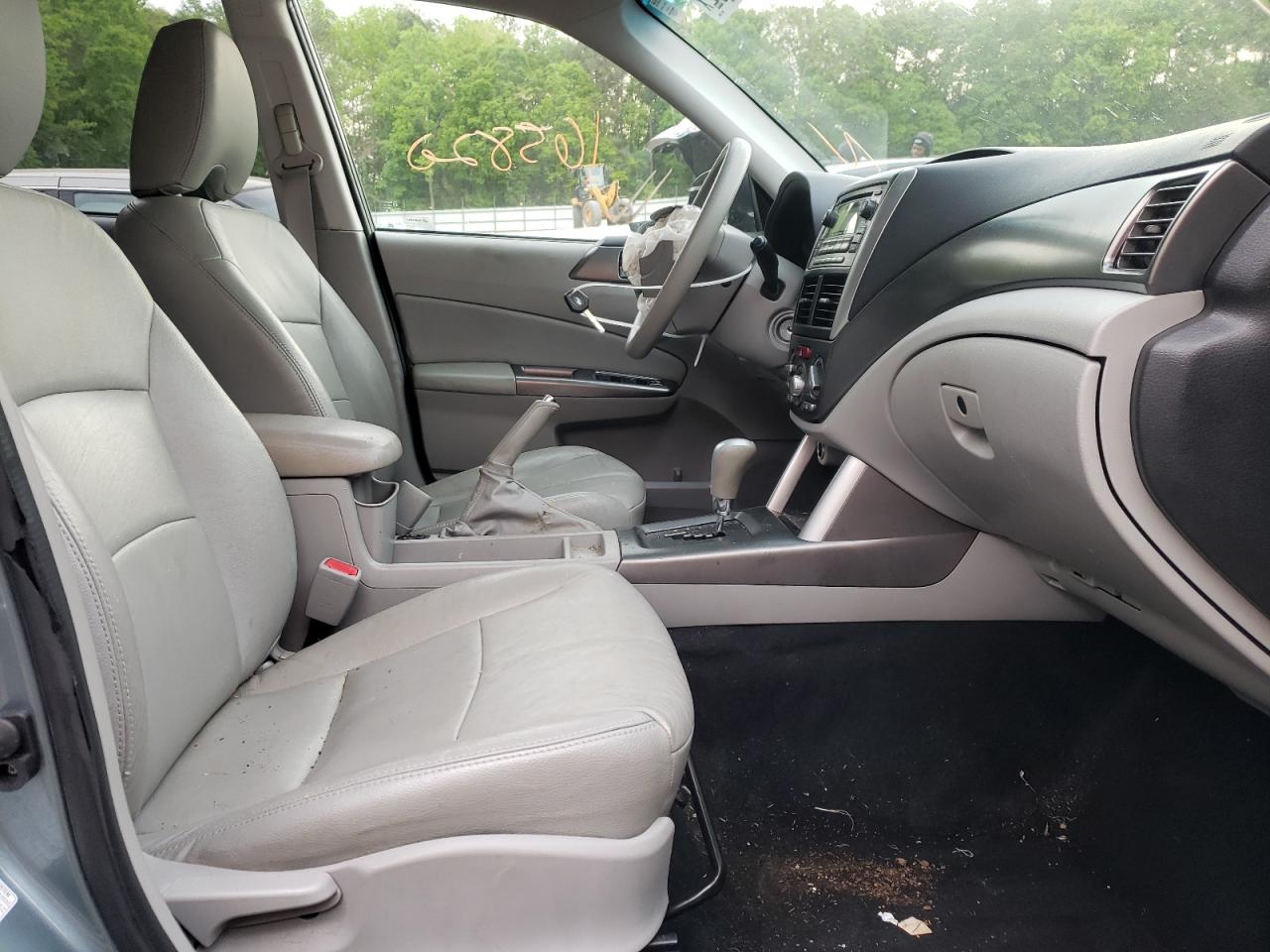 Photo 5 from auction – 2011 SUBARU FORESTER 2 with VIN JF2SHBDC4BH737418