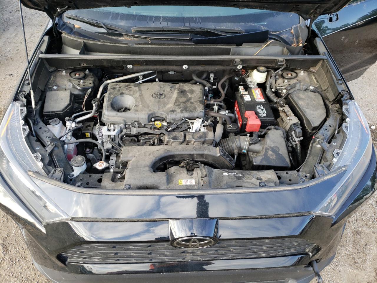 Photo 7 from auction – 2019 TOYOTA RAV4 LE with VIN JTMH1RFV5KD019565