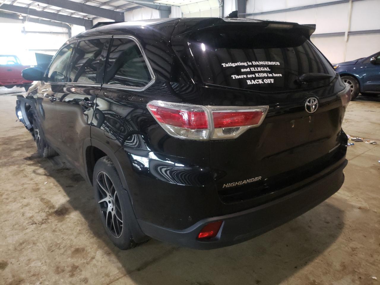 Photo 3 from auction – 2014 TOYOTA HIGHLANDER with VIN 5TDDKRFH4ES013612