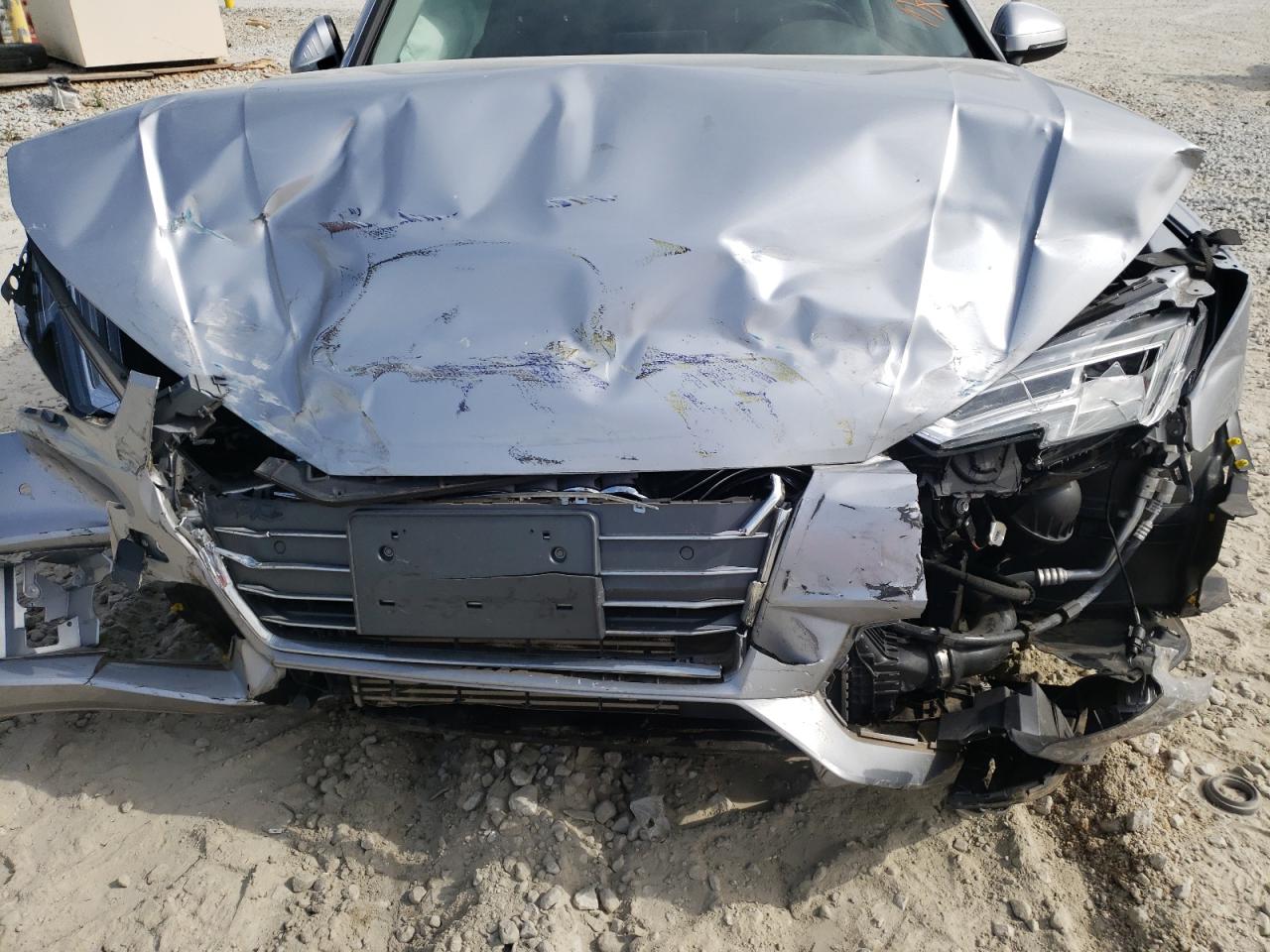 Photo 7 from auction – 2018 AUDI A4 PREMIUM with VIN WAUENAF44JA033891