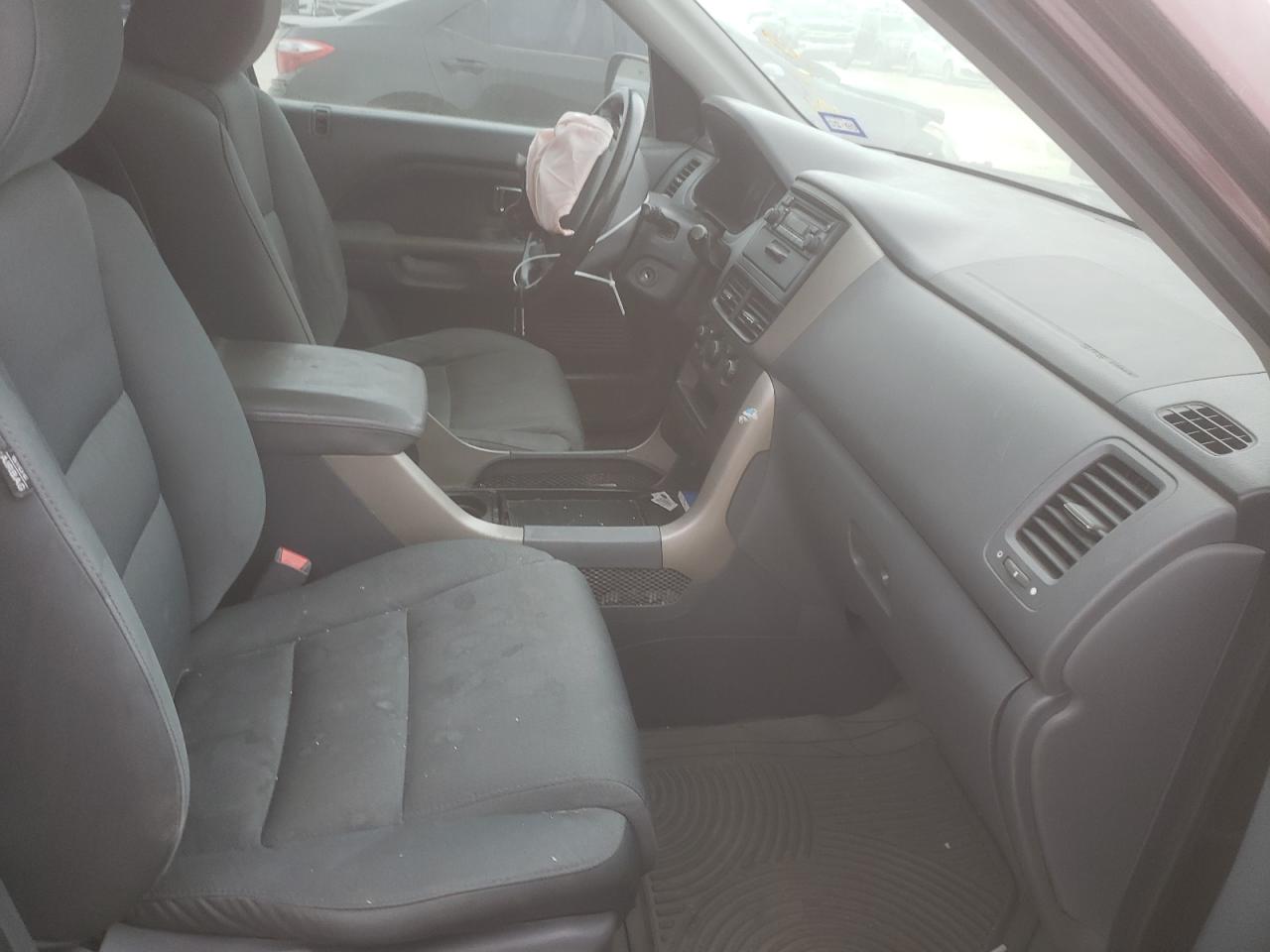 Photo 5 from auction – 2007 HONDA PILOT LX with VIN 5FNYF28187B015903