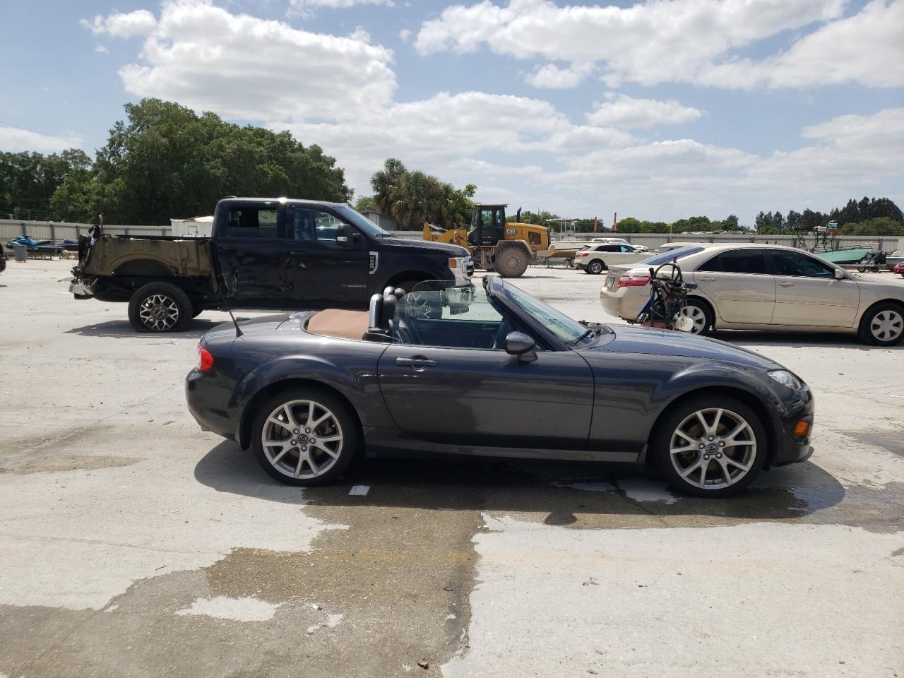 Photo 9 from auction – 2015 MAZDA MX-5 MIATA with VIN JM1NC2NF2F0241797