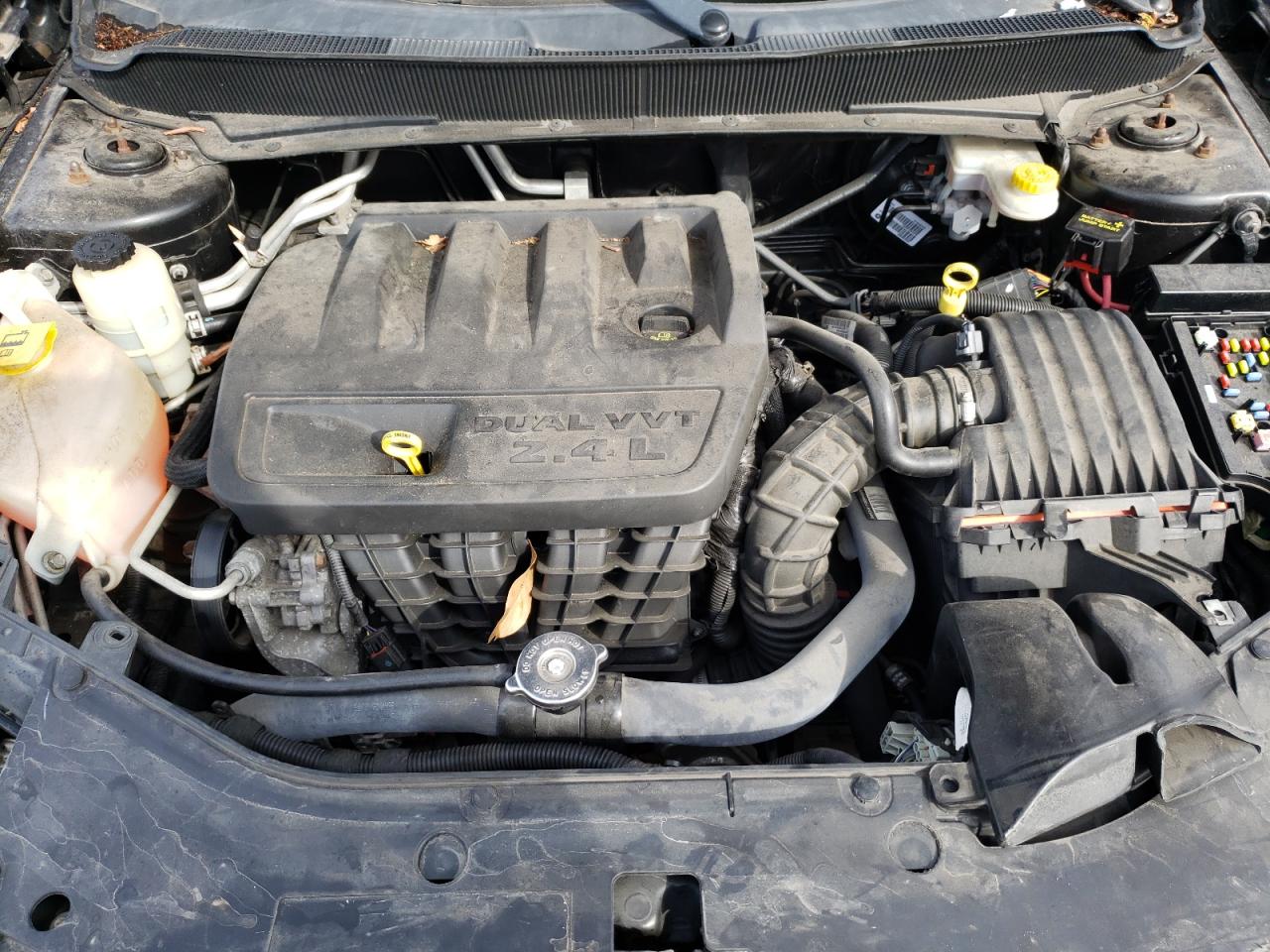 Photo 7 from auction – 2010 DODGE AVENGER SX with VIN 1B3CC4FB1AN102658
