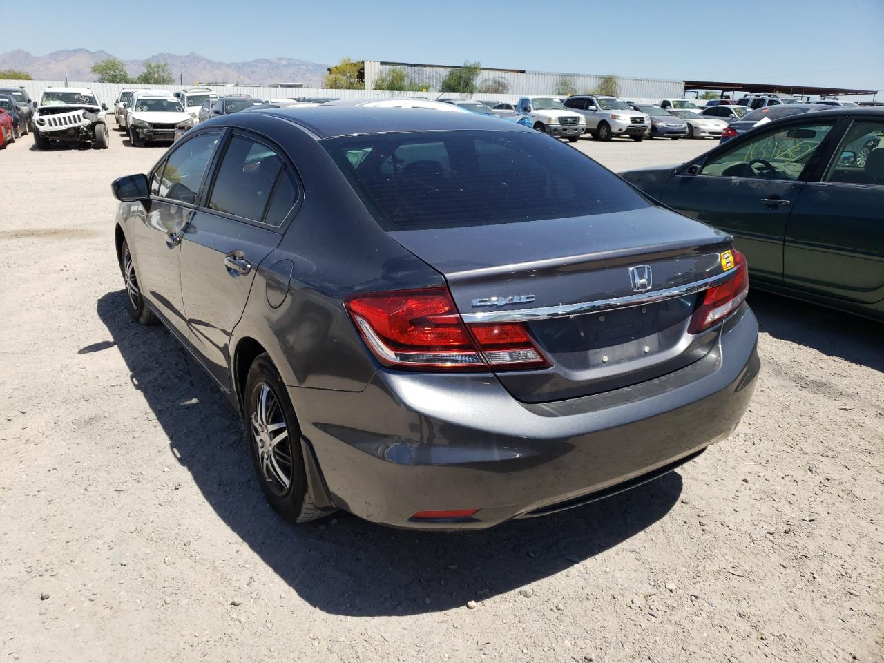 Photo 3 from auction – 2014 HONDA CIVIC LX with VIN 19XFB2F5XEE011363