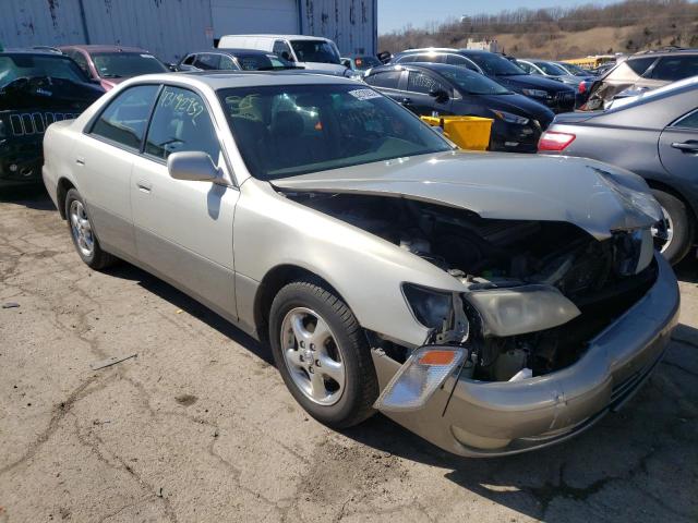 LEXUS ES 300 1999 with VIN JT8BF28G4X5060167 - Photo from auction