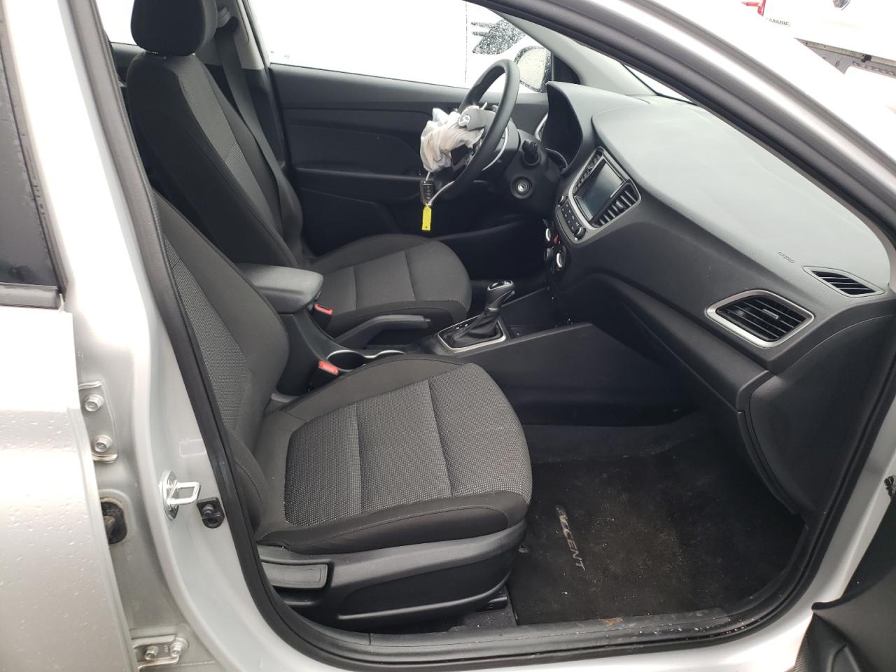 Photo 5 from auction – 2020 HYUNDAI ACCENT SE with VIN 3KPC25A61LE116519
