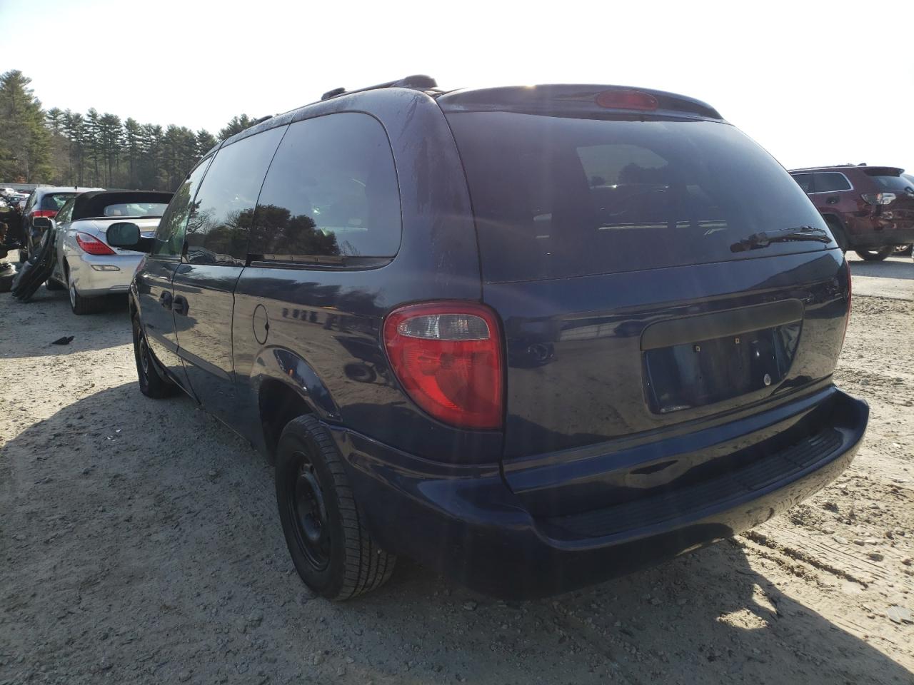 Photo 3 from auction – 2003 DODGE GRAND CARA with VIN 1D4GP24R14B505525