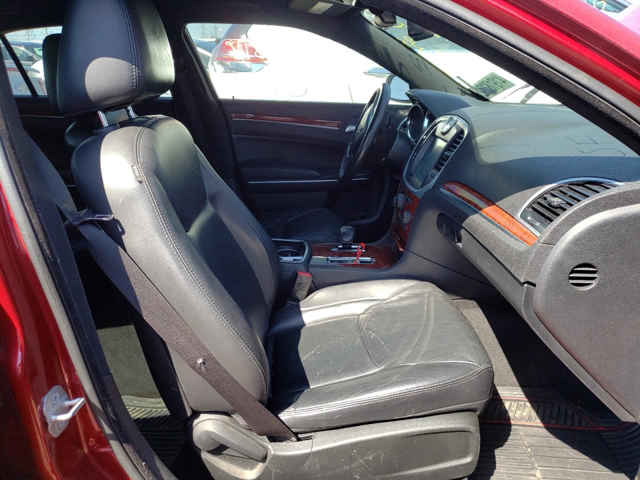 Photo 5 from auction – 2014 CHRYSLER 300 with VIN 2C3CCAAG1EH184300