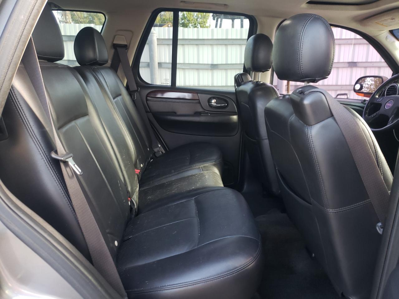 Photo 6 from auction – 2005 GMC ENVOY with VIN 1GKDS13S852354301