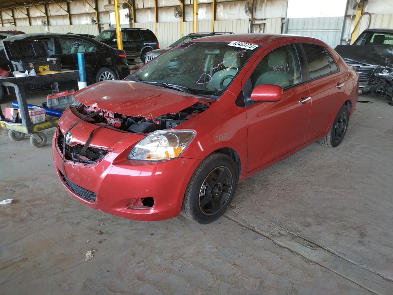 Photo 2 from auction – 2011 TOYOTA YARIS with VIN JTDBT4K39B1402997