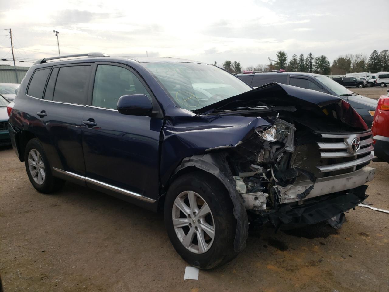 TOYOTA HIGHLANDER 2012 with VIN 5TDBK3EH1CS139283 - Photo from auction