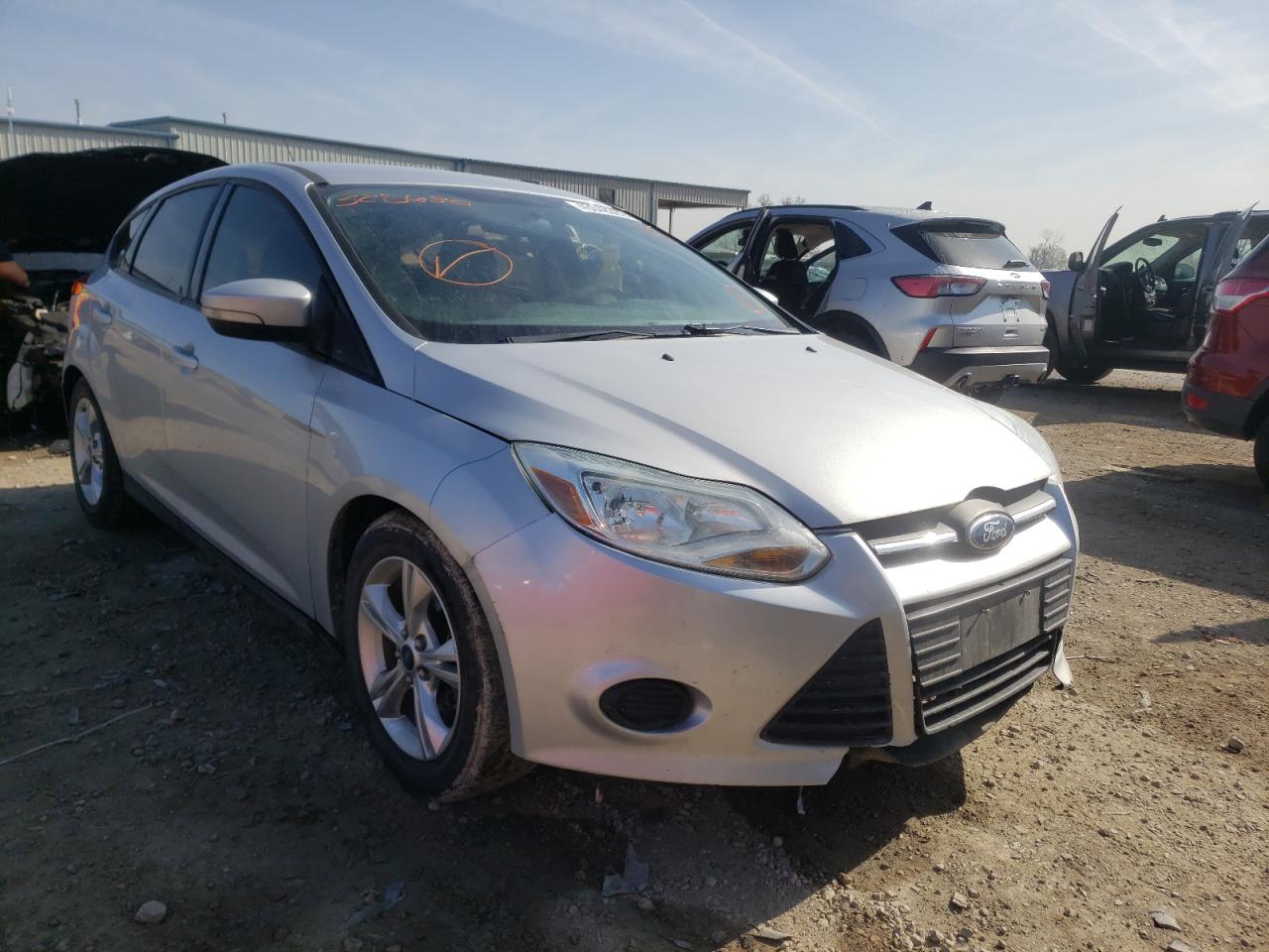 FORD FOCUS SE 2013 with VIN 1FADP3K22DL325630 - Photo from auction
