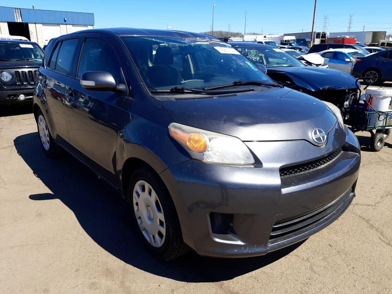 TOYOTA SCION XD 2014 with VIN JTKKUPB4XE1043034 - Photo from auction