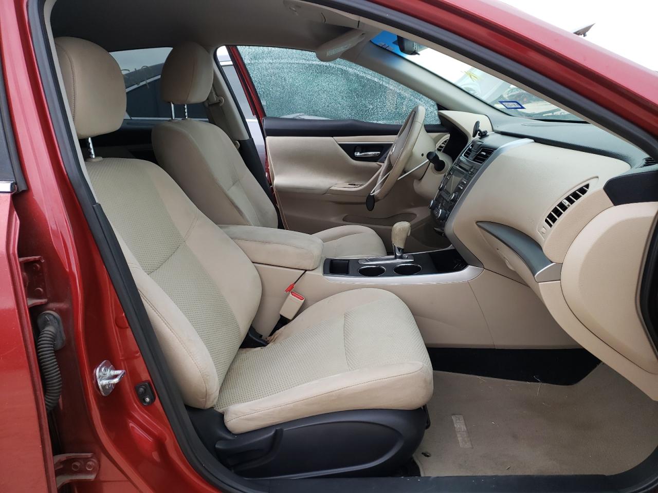 Photo 5 from auction – 2015 NISSAN ALTIMA 2.5 with VIN 1N4AL3AP4FC109521