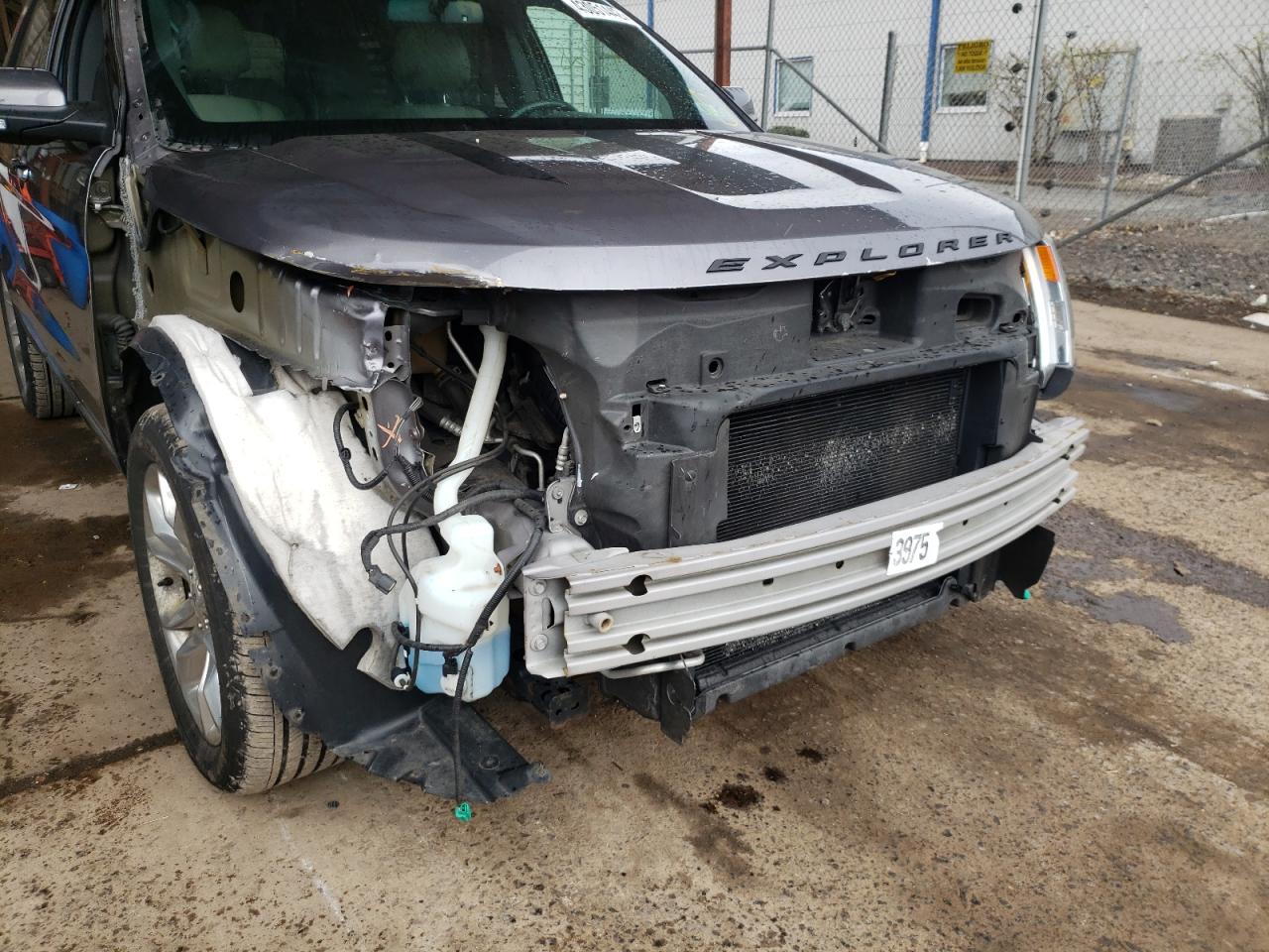 Photo 9 from auction – 2013 FORD EXPLORER L with VIN 1FM5K8F87DGC23026