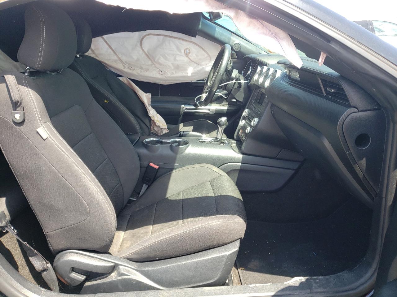 Photo 5 from auction – 2015 FORD MUSTANG with VIN 1FA6P8AM5F5399057
