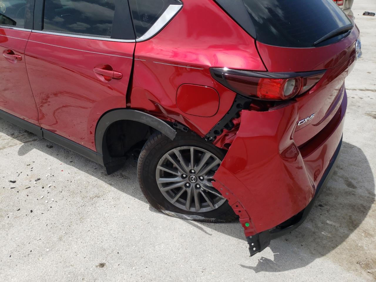Photo 9 from auction – 2018 MAZDA CX-5 SPORT with VIN JM3KFABM2J1458882