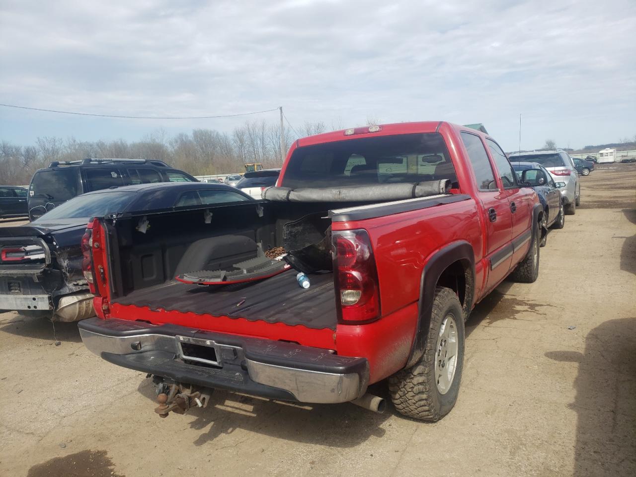 Photo 4 from auction – 2005 CHEVROLET SILVERADO with VIN 2GCEC13T151105246