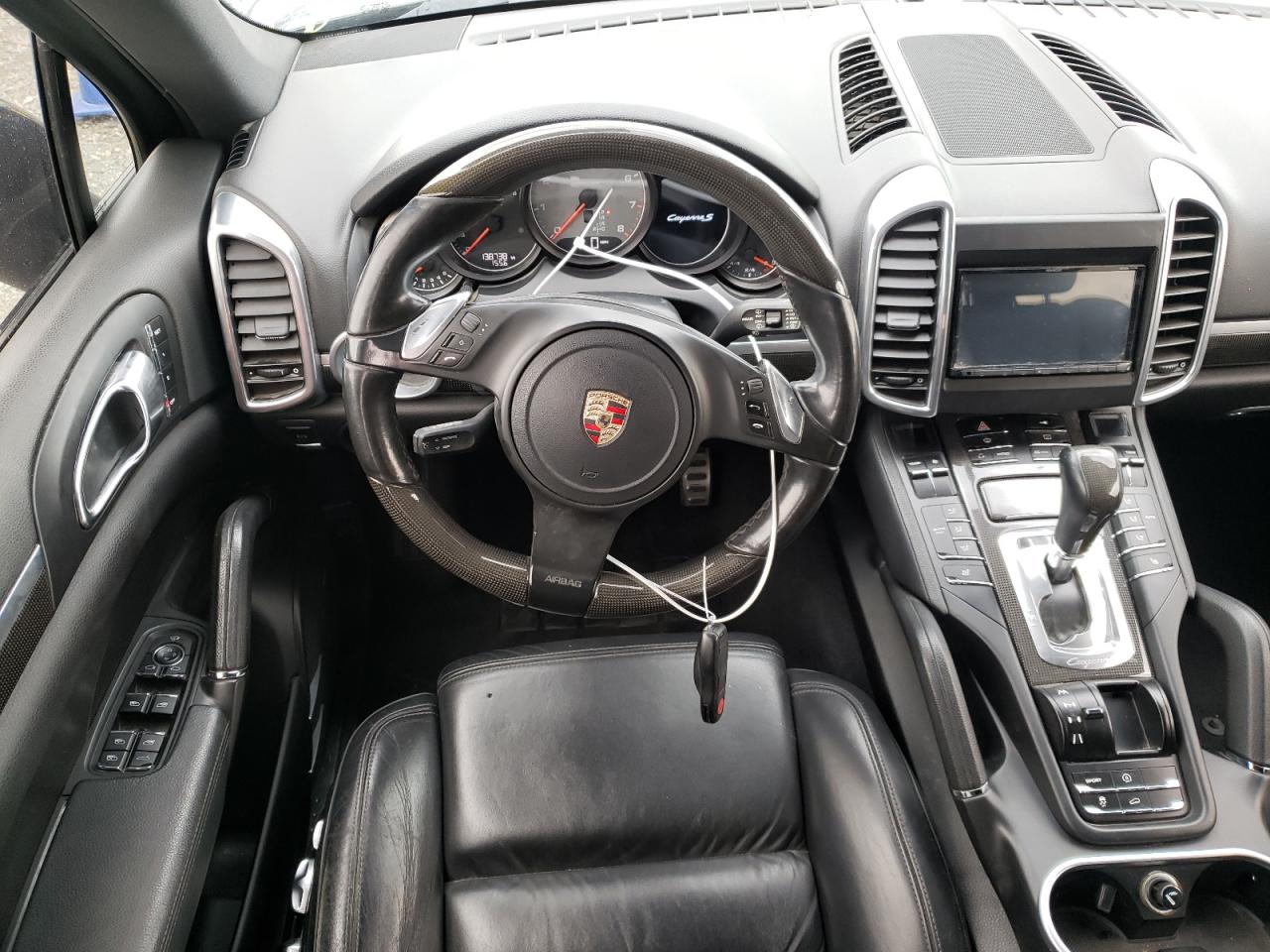 Photo 9 from auction – 2011 PORSCHE CAYENNE S with VIN WP1AB2A20BLA49113