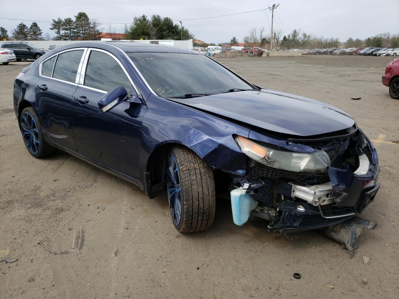 ACURA TL TECH 2014 с VIN 19UUA8F56EA002290 - Фото с аукциона