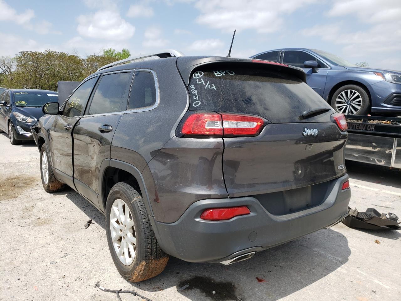 Photo 3 from auction – 2017 JEEP CHEROKEE L with VIN 1C4PJMCSXHW563940