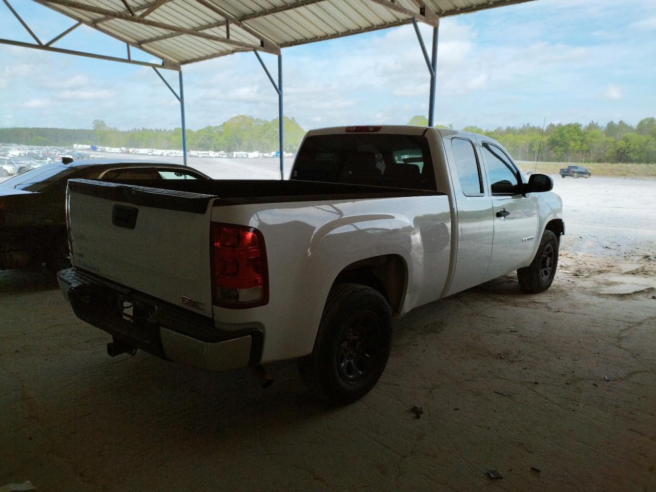 Photo 4 from auction – 2012 GMC SIERRA C15 with VIN 1GTR1TEA0CZ192527