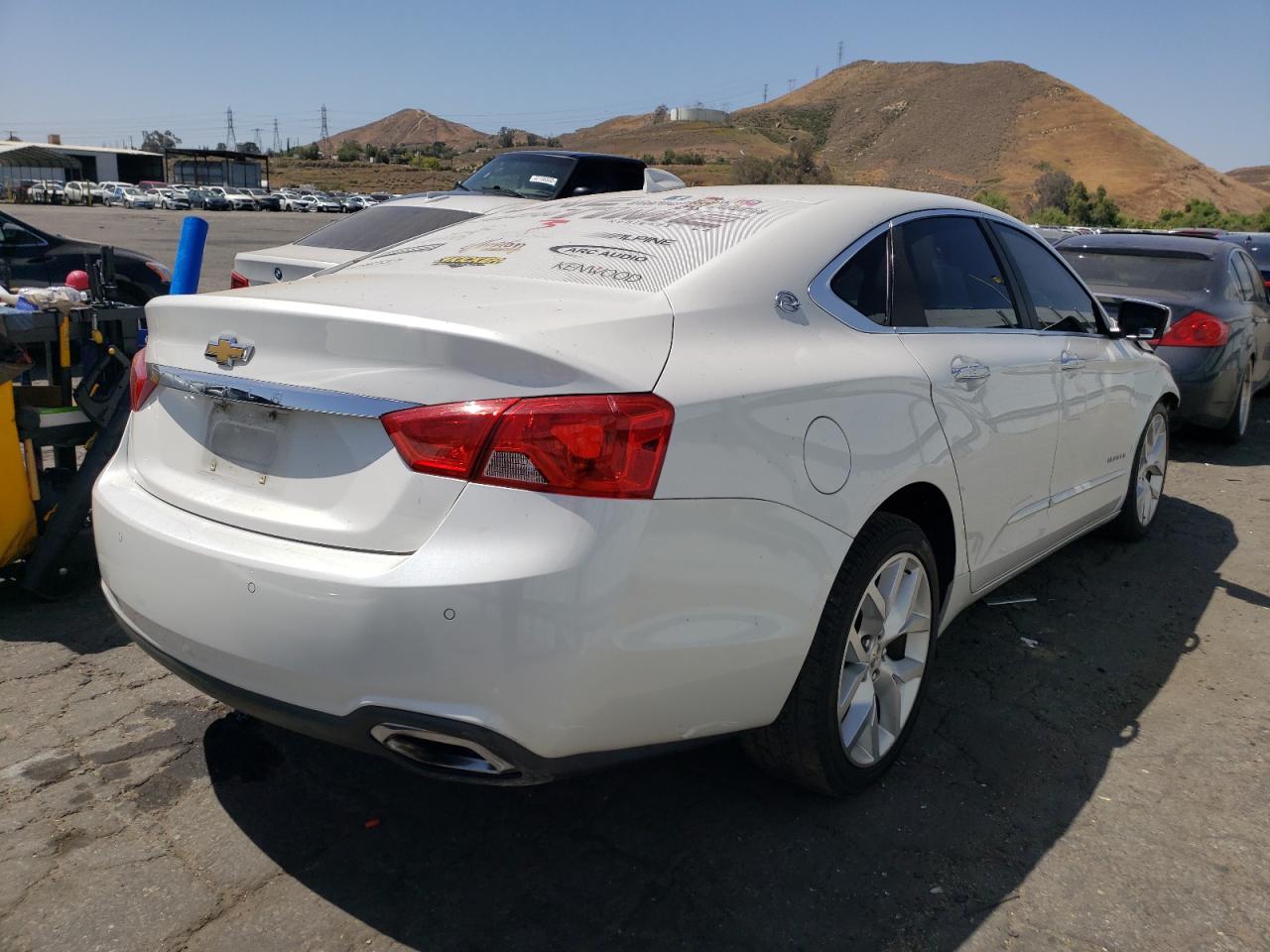 Photo 4 from auction – 2017 CHEVROLET IMPALA PRE with VIN 1G1145S39HU215001