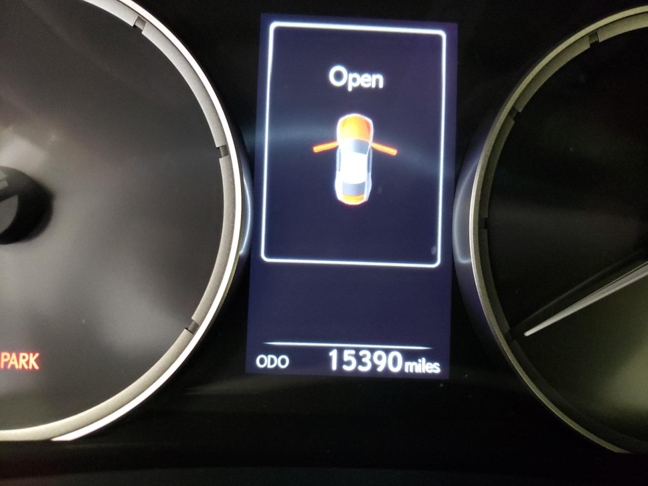 Photo 8 from auction – 2021 LEXUS RC 350 BAS with VIN JTHDZ5BC3M5023775