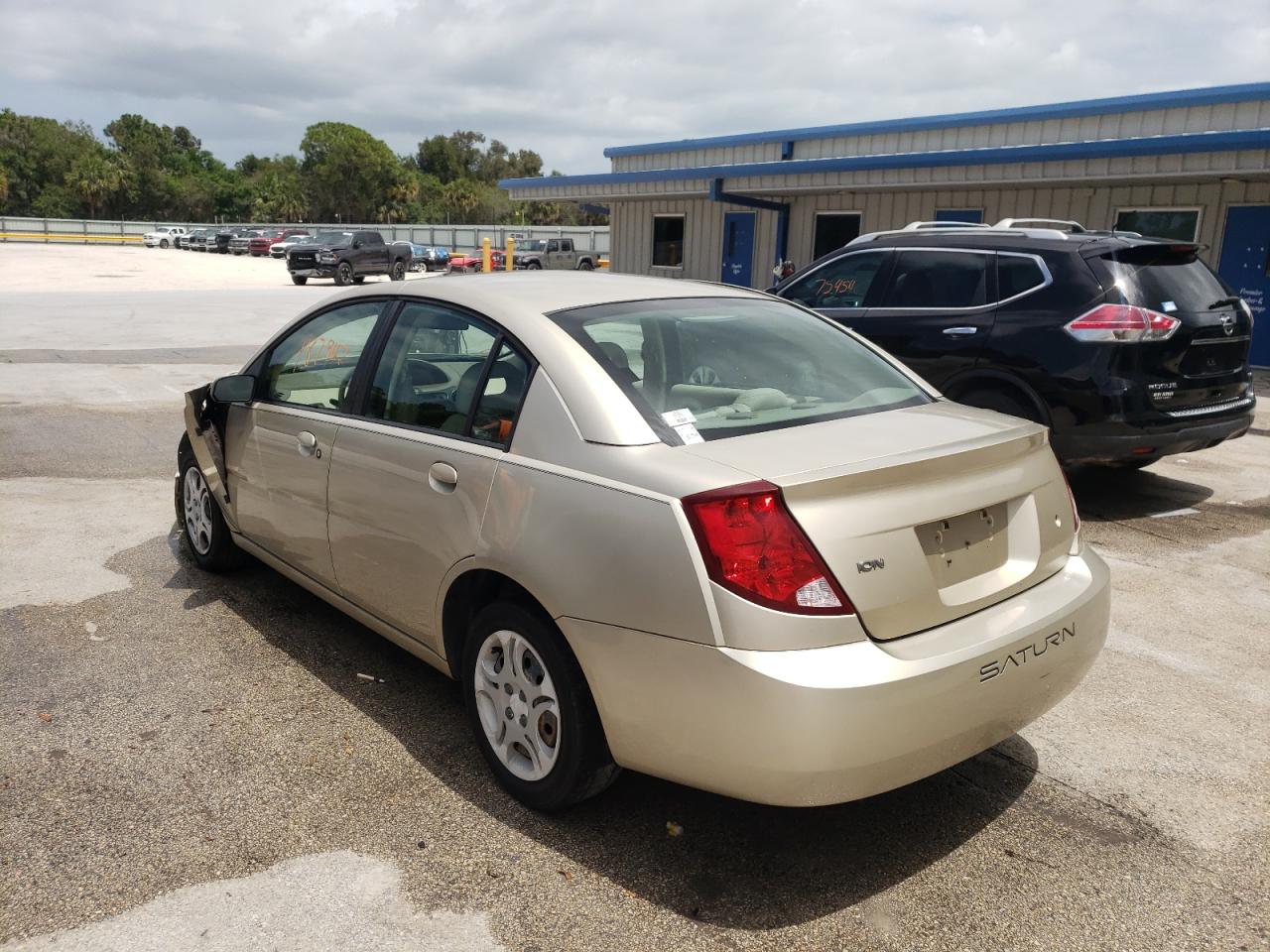Photo 3 from auction – 2003 SATURN ION LEVEL with VIN 1G8AJ52F93Z183201