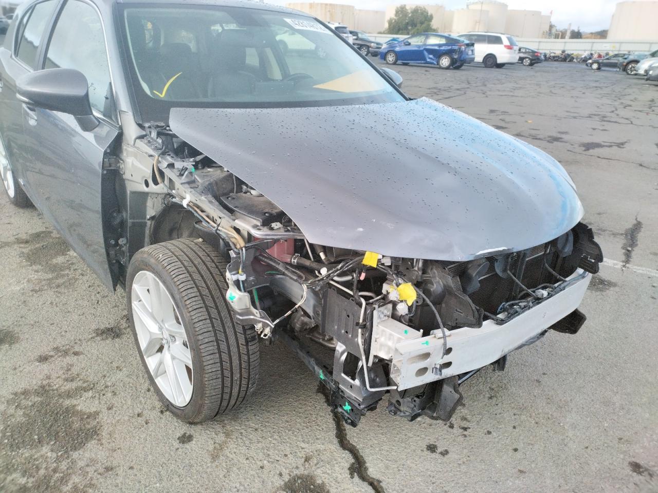 Photo 9 from auction – 2015 LEXUS CT 200 with VIN JTHKD5BHXF2237331