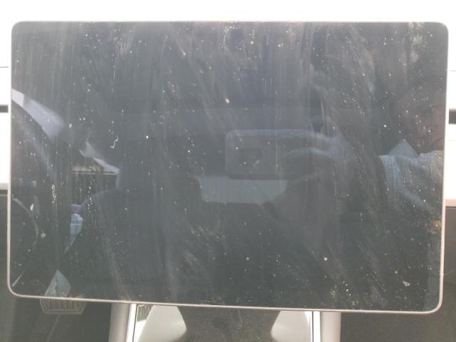 Photo 8 from auction – 2019 TESLA MODEL 3 with VIN 5YJ3E1EA0KF298284