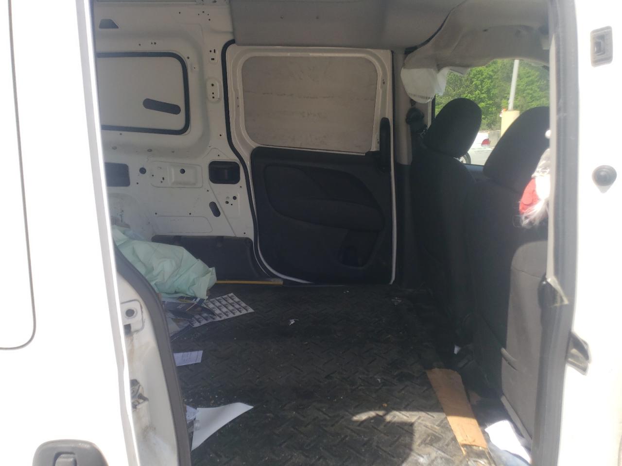 Photo 6 from auction – 2015 RAM PROMASTER with VIN ZFBERFAT3F6A15725
