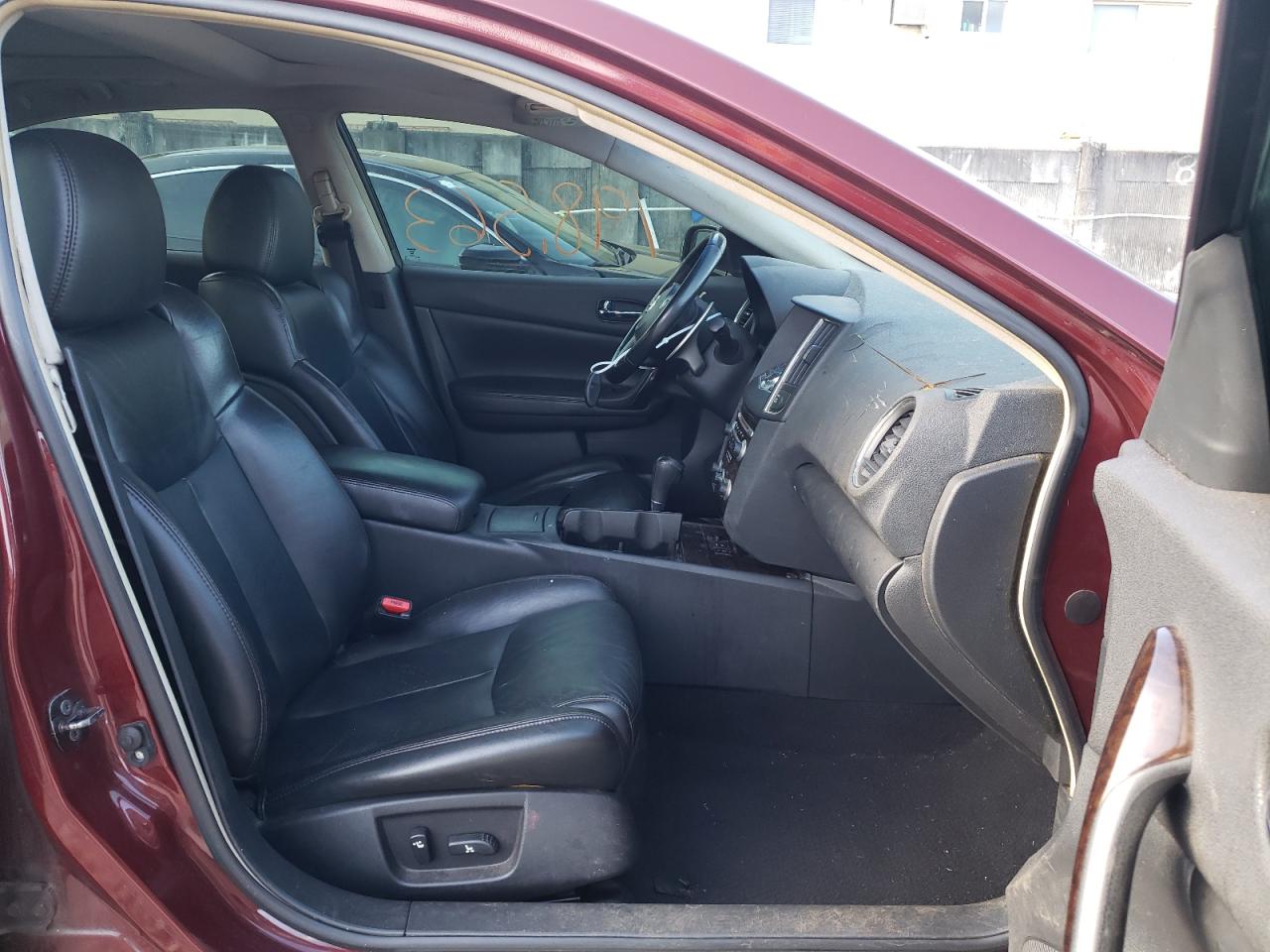 Photo 5 from auction – 2010 NISSAN MAXIMA S with VIN 1N4AA5APXAC807979