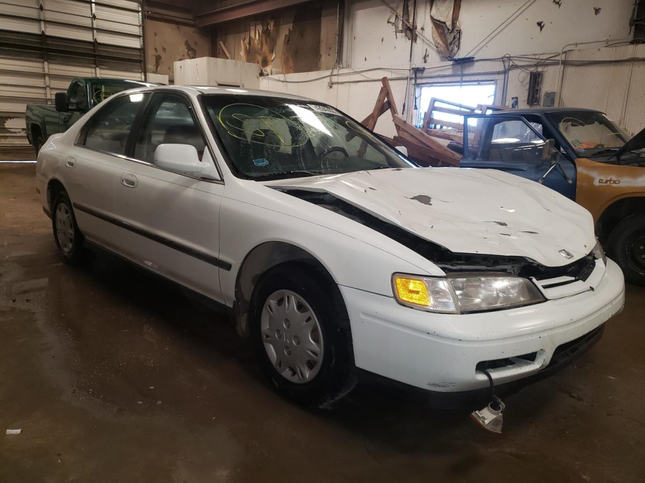 Photo 1 from auction – 1995 HONDA ACCORD LX with VIN JHMCD5538SC042062