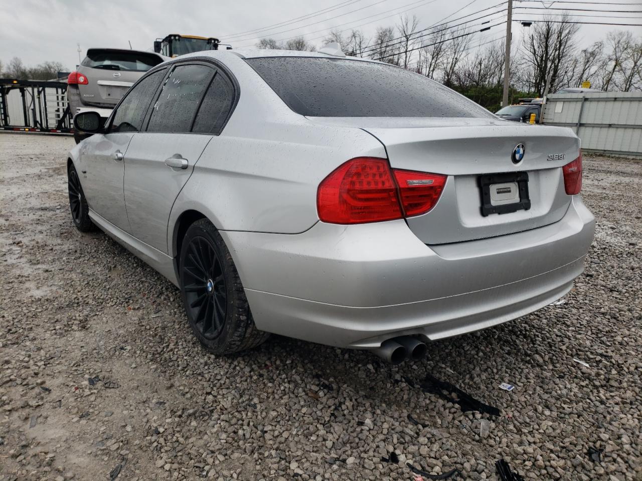Zdjęcie 3 z aukcji – 2010 BMW 328 XI z VIN WBAPK7C55AA771040