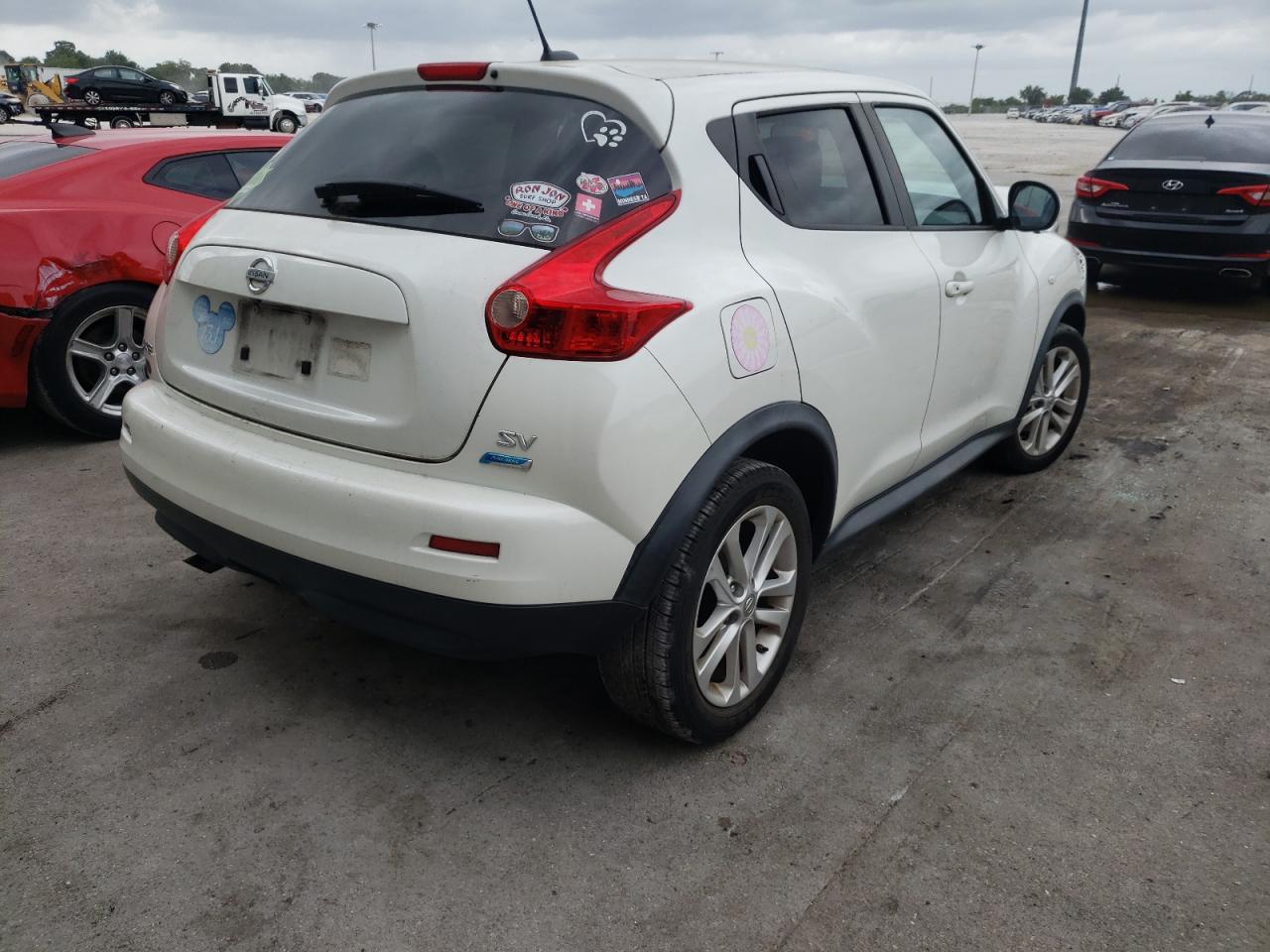 Photo 4 from auction – 2013 NISSAN JUKE S with VIN JN8AF5MR0DT209272
