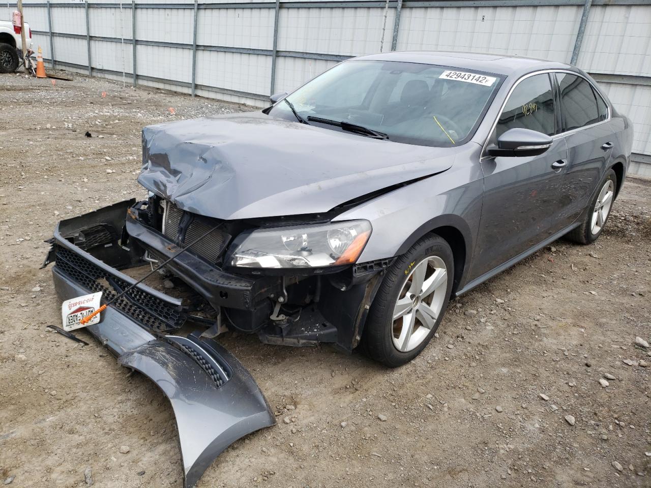 Photo 2 from auction – 2012 VOLKSWAGEN PASSAT SE with VIN 1VWBN7A3XCC011616