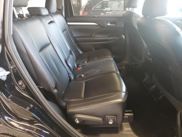 Photo 6 from auction – 2015 TOYOTA HIGHLANDER with VIN 5TDJKRFH4FS072552
