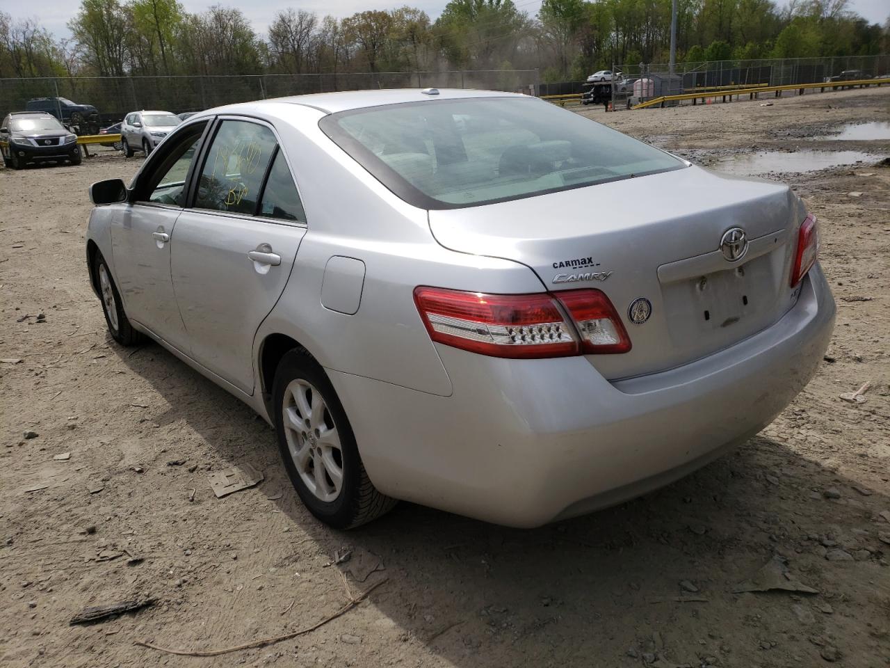 Photo 3 from auction – 2011 TOYOTA CAMRY BASE with VIN 4T1BF3EK6BU177646