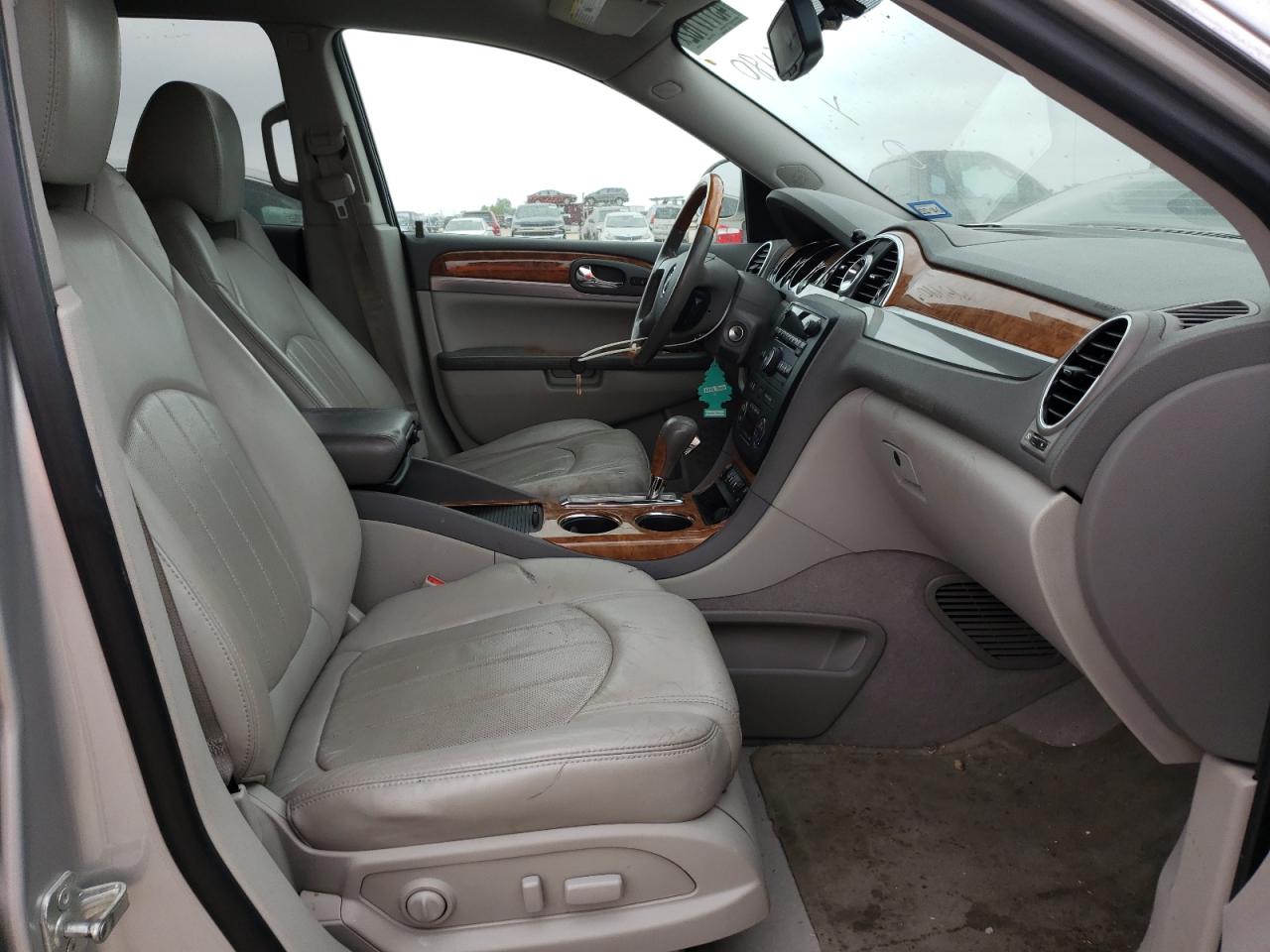 Photo 5 from auction – 2012 BUICK ENCLAVE with VIN 5GAKRCED9CJ319179