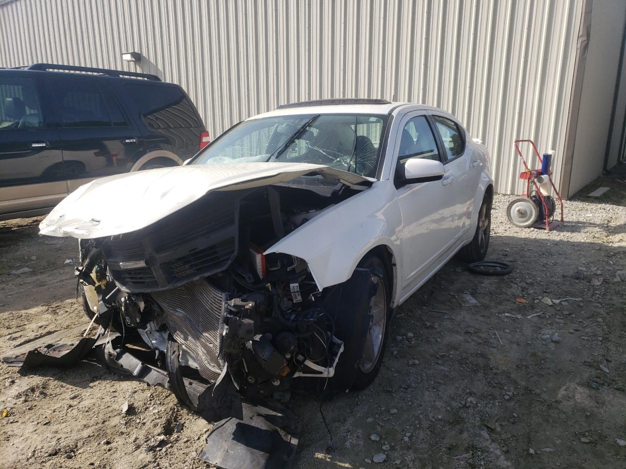 Photo 2 from auction – 2008 DODGE AVENGER R/ with VIN 1B3LC76M18N166423