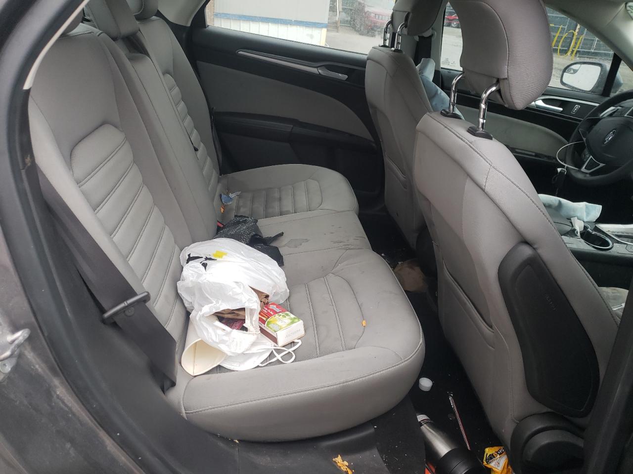 Photo 6 from auction – 2014 FORD FUSION S with VIN 1FA6P0G75E5381319